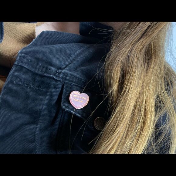 That’s a real quick no candy heart enamel pin - Picture 4 of 5